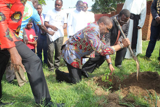 Leading by Example, Malawi Vice President Hon. Saulos Chilima  joined Catholic Children in Archdiocese of Lilongwe  in planting trees to conserve the environment