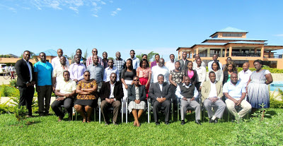 GROUP PHOTO OF PARTICIPANTS