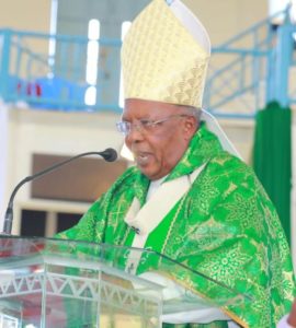 Cardinal Njue delivering his Homily at KU