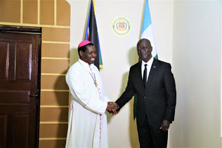 Bishop Edwardo and Governor of Maridi State Hon. Africano Mande He appreciates the Bishops initiative  to launche a revolution of coffee plantation in his state (Image Courtesy)