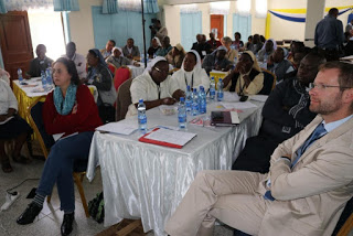 Dr. Matthias Vogt from Missio (left) during the conference