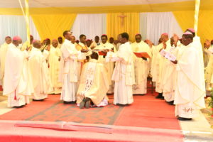 Rev. Simon Masondole has been consecrated bishop and installed as the Ordinary of the Catholic Diocese of Bunda, an event which took place on 4th July 2021 at Bunda  Cathedral grounds.