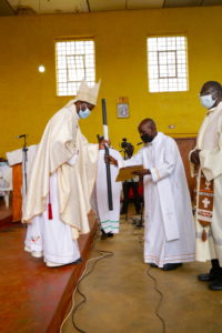 Bishop Chifukwa Commissions a parish priest