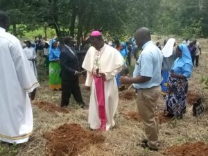 Bishop Chifukwa ready to plant a tree
