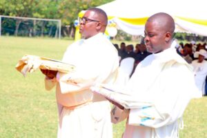 Newly ordained priests. Credit Radio Maria Kisumu