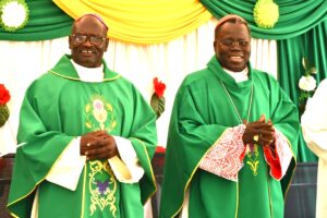 Bishop Tombe Trille, Outgoing President and Cardinal Stephen Ameyu, the New president