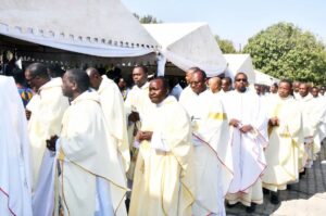 PRIESTS-PHOTO