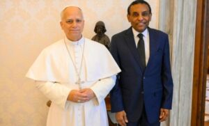Pope Le o XIV with Prime Minister of the Republic of Sudan