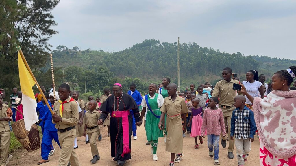 BISHOP KIBIRA ARRIVE AT KITABU PARISH